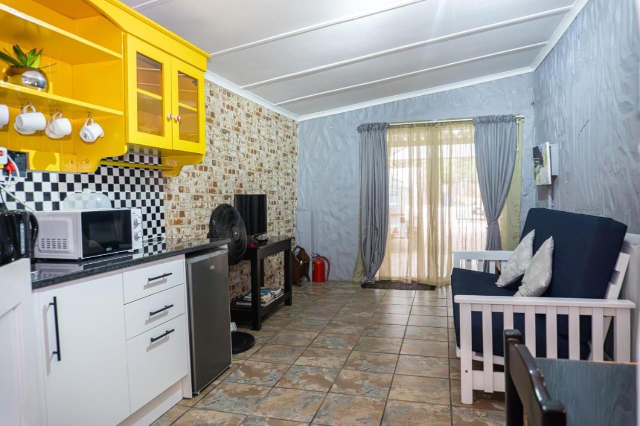 Avondblij Apartment เอาท์สโฮร์น ภายนอก รูปภาพ